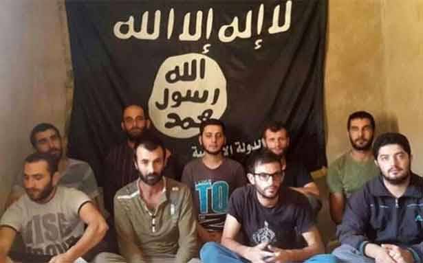 بعد سنتين العسكريون التسعة في غياهب النسيان