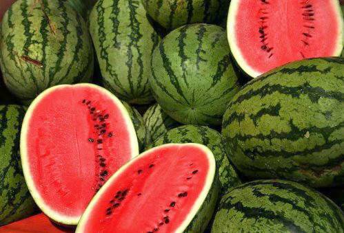 ماذا تعرف عن فوائد البطيخ؟
