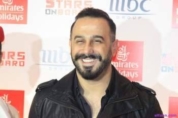 قصي خولي يحتفل بمليونه الأول