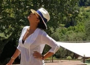 بالصورة: هند صبري تستمتع بوقتها في الساحل الشمالي