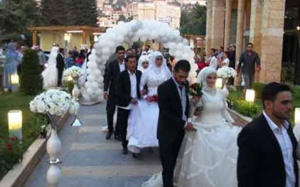 إفتتاح مهرجان التسوّق والسياحة في البقاع
بعرس جماعي ضمّ 172 عروساً وعريساً