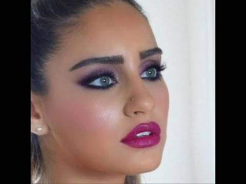 ايميه الصياح بالمايوه في كرواتيا