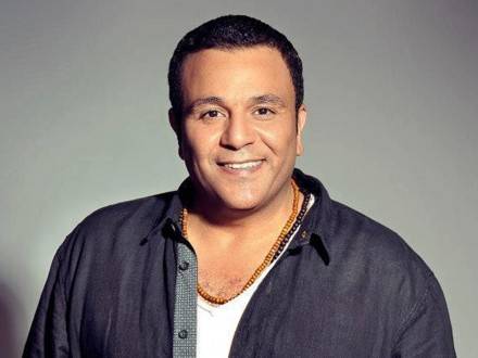 “سهرة” محمد فؤاد تُعطل إصدار ألبومه الجديد