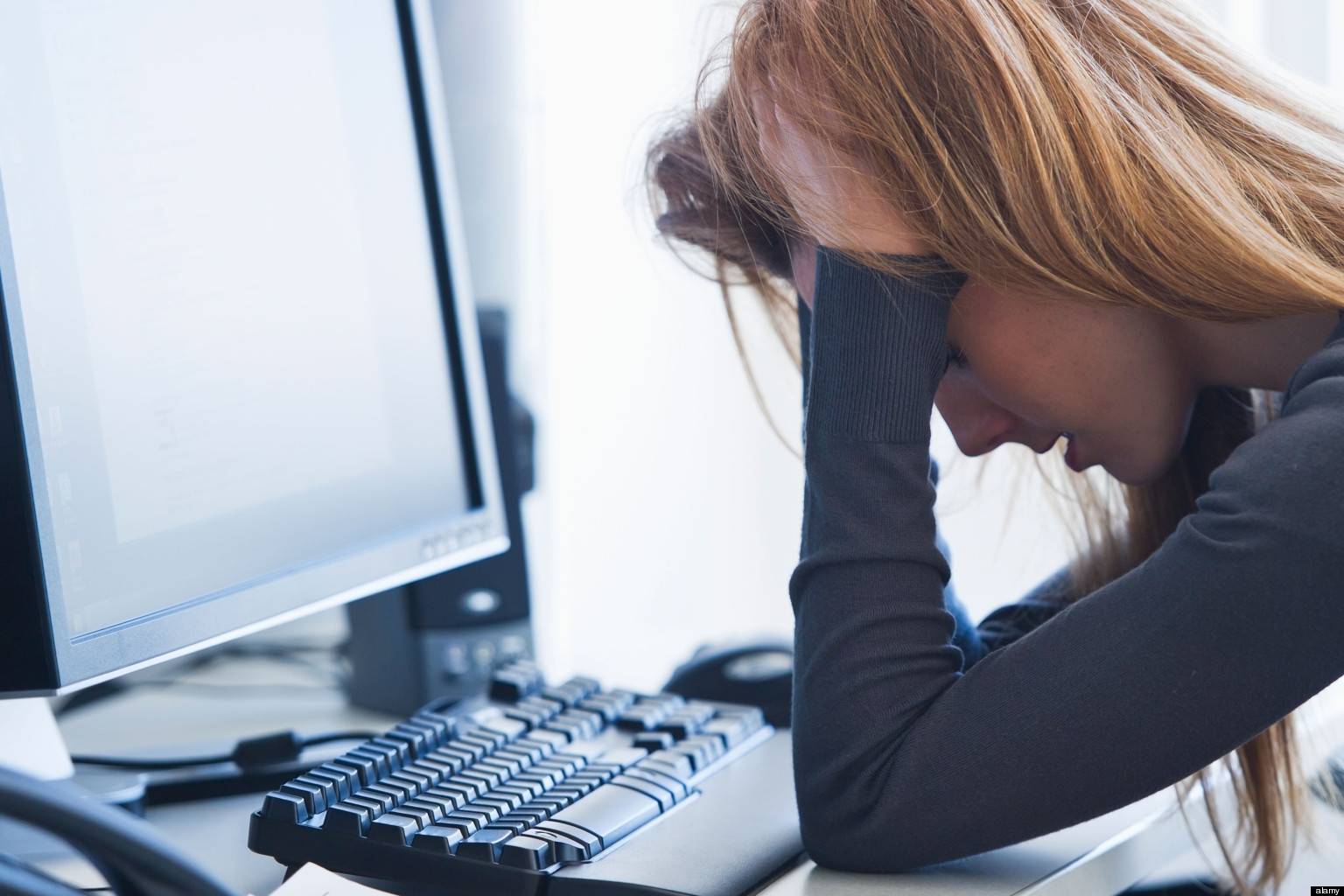 5 خطوات تساعدك على مواجهة الضغوط النفسية للعمل