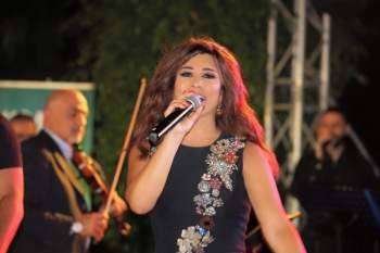 بالصور: نجوى كرم تحتفل بعيد الجيش على طريقتها!