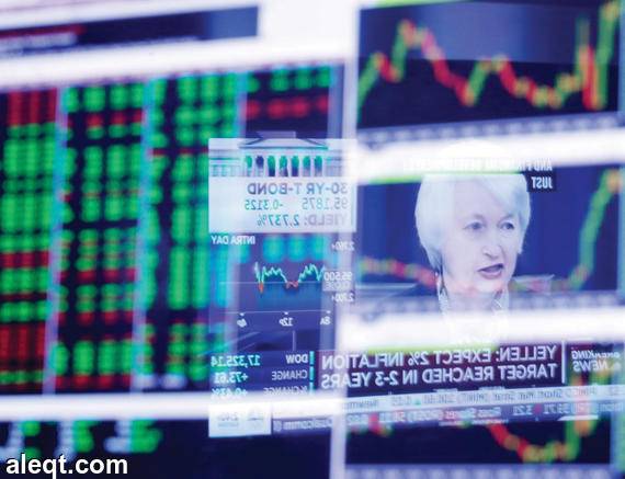 الدولار مهدد بالتراجع 5 % خلال أشهر...!