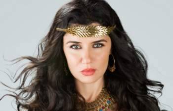 بالفيديو:غادة عادل تخرج عن صمتها: زوجي خدعني!