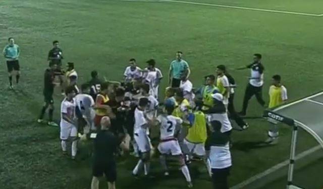 بالفيديو: مباراة بين البحرين وأميركا تتحول إلى 