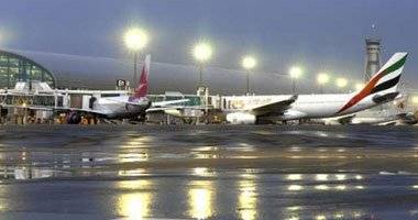اشتعال النيران فى طائرة بمطار دبى لحظة هبوطها