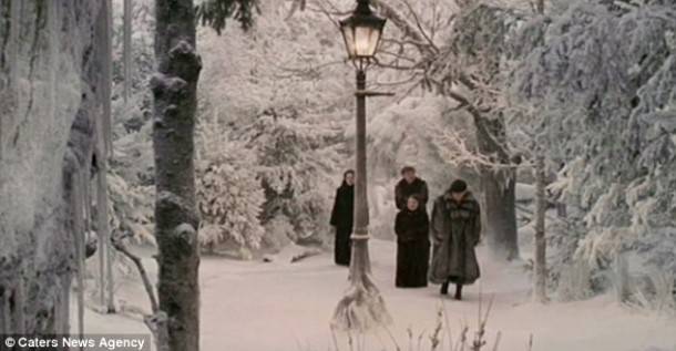 بالفيديو- كيف يتم تصوير مشاهد الثلوج في الأفلام؟