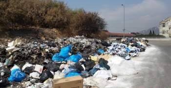 اهالي اقليم الخروب طالبوا المسؤولين بحل أزمة النفايات بأسرع وقت ممكن
