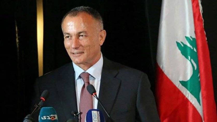 بالصوت العميد شامل روكز : الشيء الطبيعي ان يكون هناك قائد جديد للجيش عون المرشح لرئاسة الجمهورية