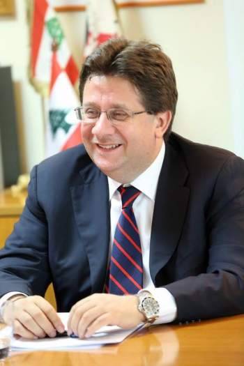 كنعان:نؤيد التطبيق الكامل للدستور لكن هناك بنود مستحقة قبل مجلس الشيوخ