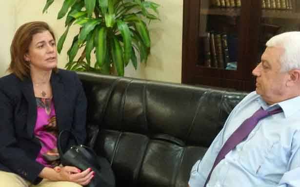 الحسن عرضت ورئيس بلديّة طرابلس
مراحل العمل في المنطقة الإقتصاديّة