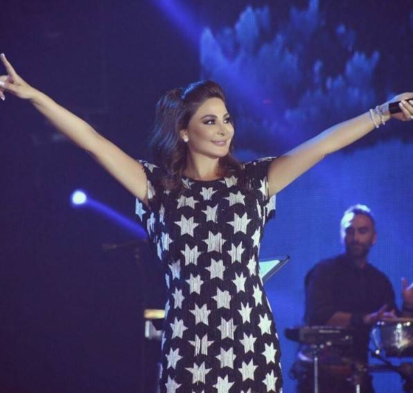بالفيديو.. إليسا ترقص بالقصير وتشعل المسرح