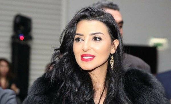 شاهد الصورة التي حذفتها ملكة جمال العرب عن الانستغرام!