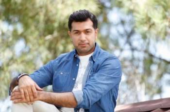 همام يحصد نجاحات أغنيته الأخيرة