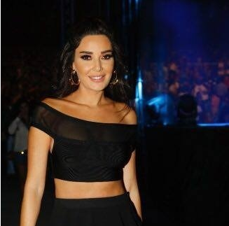 بالصورة - سيرين عبد النور بأقصر فستان