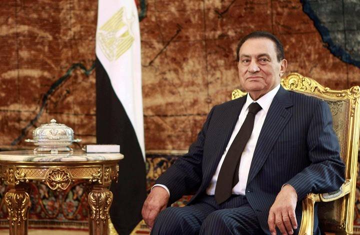 بالفيديو.. ما هي الكلمة التي استبدلها مبارك في خطابه الأخير؟