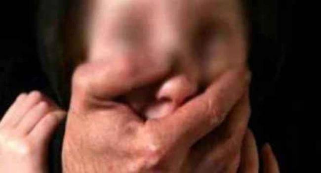 حاول اغتصابها ثم طعنها بسكين في زغرتا!