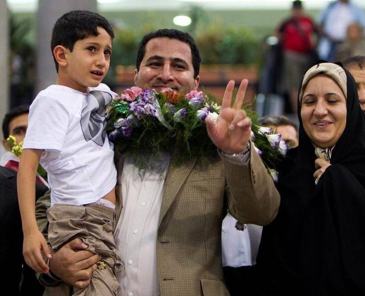 ماذا قال العالم النووي أميري لأمه قبل إعدامه؟