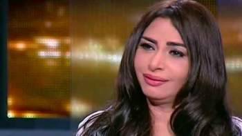سلوى خطاب تتعلم قيادة السيارات على يد أيتن عامر