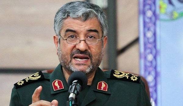 قائد الحرس الثوري الايراني: نجحنا في إحباط مخططات الارهابيين غربي البلاد