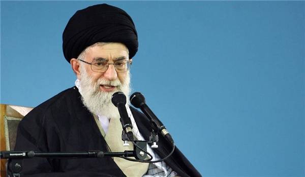 السيد الخامنئي: يجب المحافظة على التوجهات الثورية في وزارة الامن