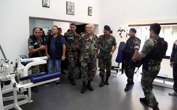 قهوجي تفقّد الوحدات العسكريّة في طرابلس:
سيبقى الجيش العمود الفقري للوطن