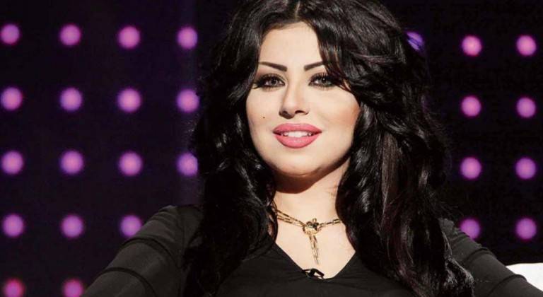 بالفيديو.. حليمة بولند تتعرض للتحرش وتصرخ!