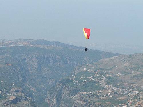 نجاة شابين في أحراج غوسطا بأعجوبة