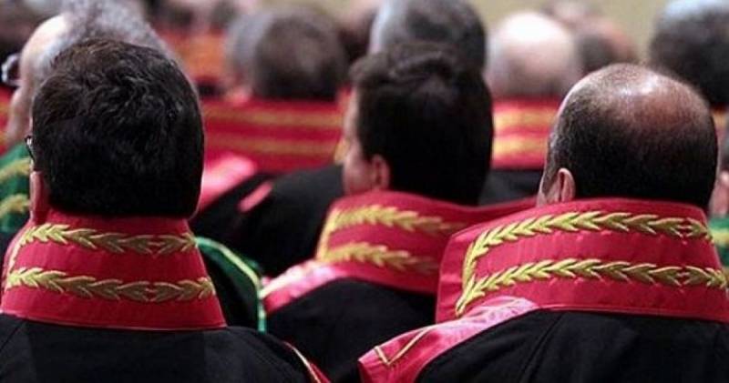 تركيا: قرار اعتقال بحق 648 قاضيا ومدعيا عاما