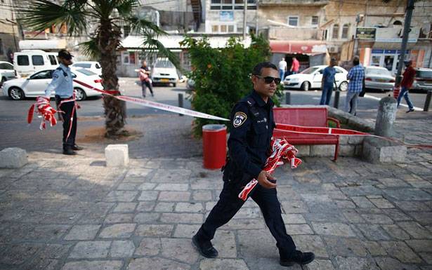 إصابة مُستوطن صهيوني بعمليّة طعن في القدس