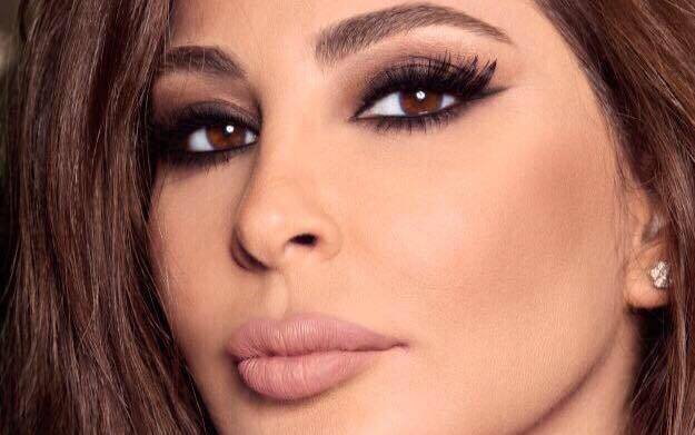 شاهد: إليسا تعرض منزلها لأول مرة!