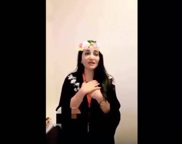 فيديو جديد يكشف حقيقة هاشتاغ "غرفة نوم تجمع مذيعي mbc ولجين عمران"