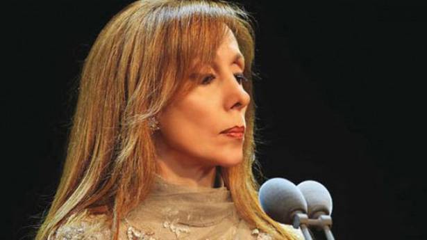 كواليس زيارة إلى منزل فيروز.. من وصفت بالمتحجّرين؟