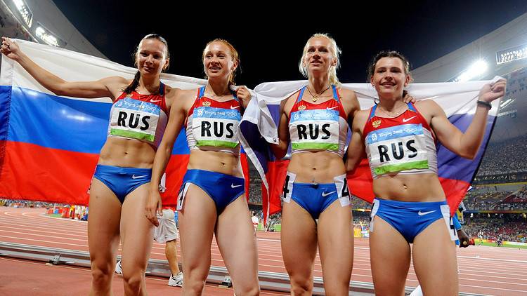 سحب ذهبية أولمبياد بكين من منتخب روسيا في سباق 4x100m