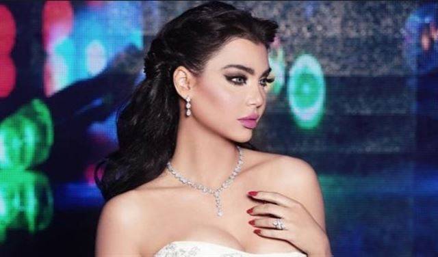 بالفيديو: رقص قمر وملابسها  تشعل انستغرام