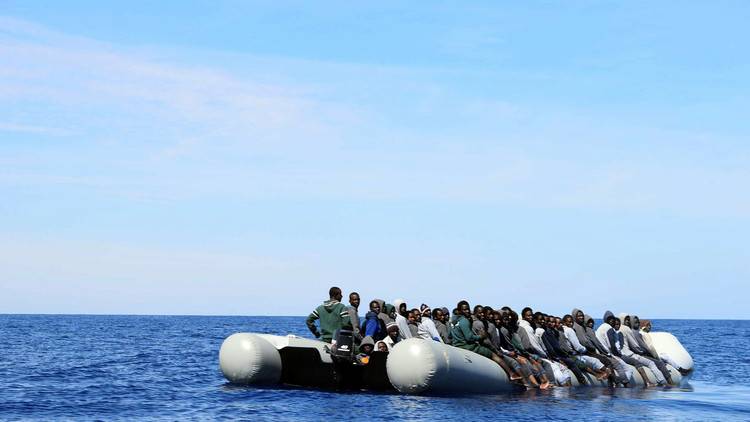 خفر السواحل الإيطالي ينتشل 5 جثث لمهاجرين