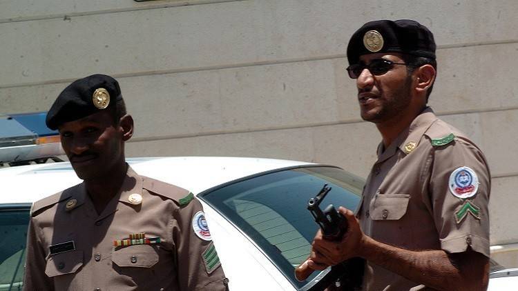 مقتل شرطي سعودي بنيران ملثمين في القطيف