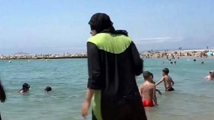 روما لن تحظر البوركيني تجنبا لـ