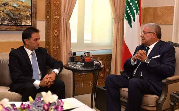 المشنوق استقبل جيرار وبارود وعبود
والشامسي شكره على المساعدة