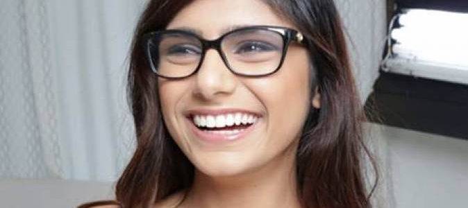 لن تصدقوا...معلومات خطيرة جدًا تكشف لأول مرة عن ميا خليفة!!