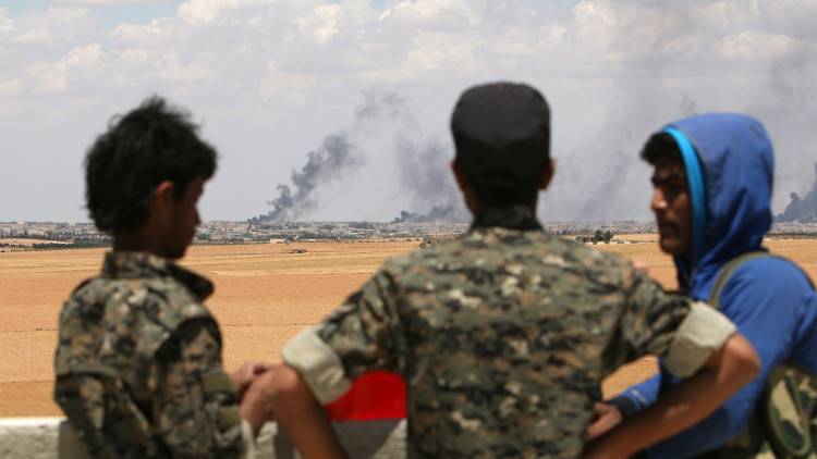قوات سوريا الديمقراطية تسلم منبج لمجلسها العسكري