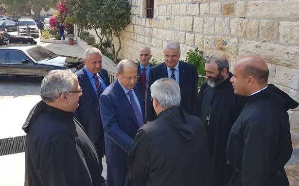 عون زار دير مار أنطونيوس مهنئاً الهاشم