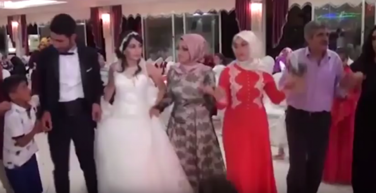 فيديو: كانوا يرقصون على وقع الموسيقى إلى أن حدثت الكارثة!