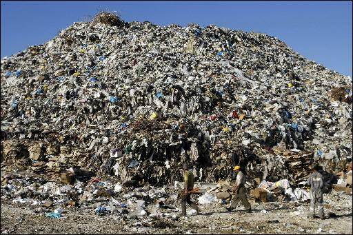 الوزير حكيم: هدفنا ليس العرقلة بل المطالبة بحقوق أكثر من 350 الف مواطن في منطقة المتن