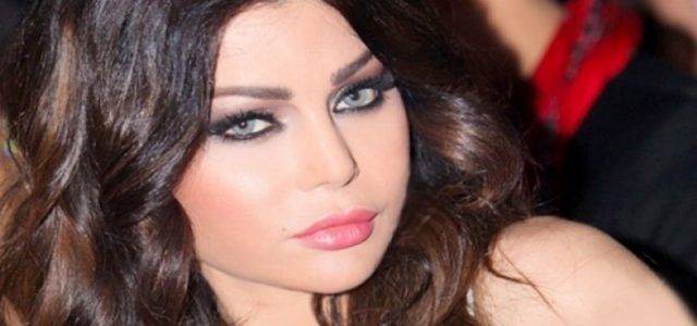 بالفيديو: هيفاء وهبي تستحم أمام الجميع في حمامها الفخم!