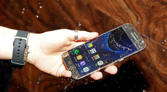 ما هو معيار "IP68" المتوفر في أحدث الهواتف الذكية؟