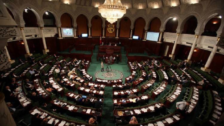 تحفظ أحزاب تونسية على تشكيلة الحكومة الجديدة